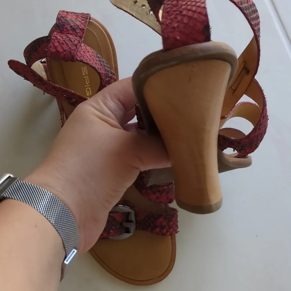 Via Spiga Red Snake Print Boho Leather Wooden Block Heel Comfy Sandals Sz 8.5